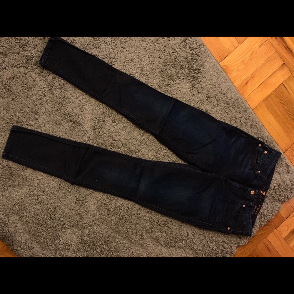 7 For All Mankind “High Waist Skinny” Jean - Sz 29